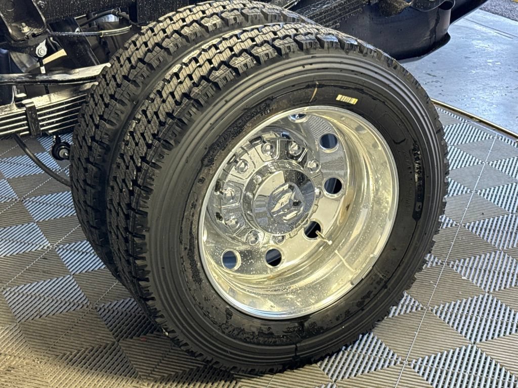 New 2027 RAM 5500 Tradesman AWD/4WD image 13