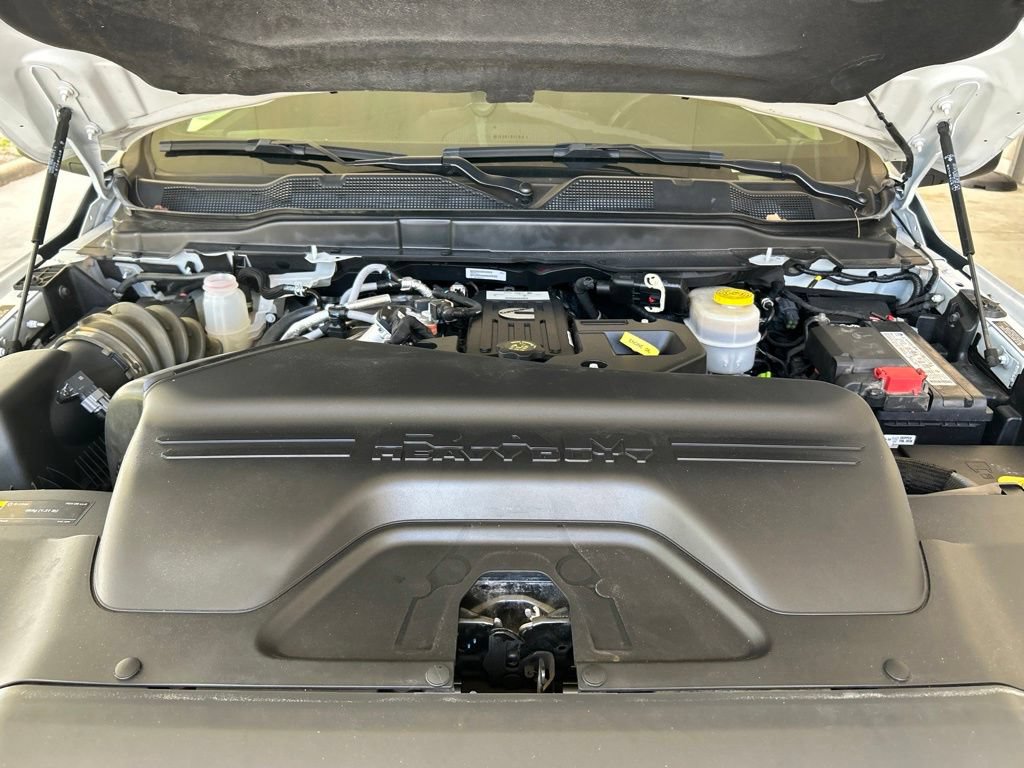 Used 2025 RAM 3500 Tradesman AWD/4WD image 12
