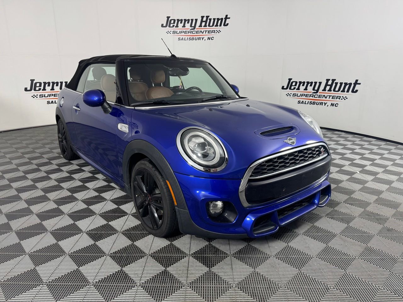 Used 2019 MINI Cooper S FWD image 6