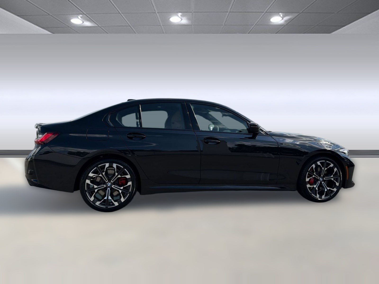 New 2026 BMW 330i Sedan w/ M Sport Package RWD image 7