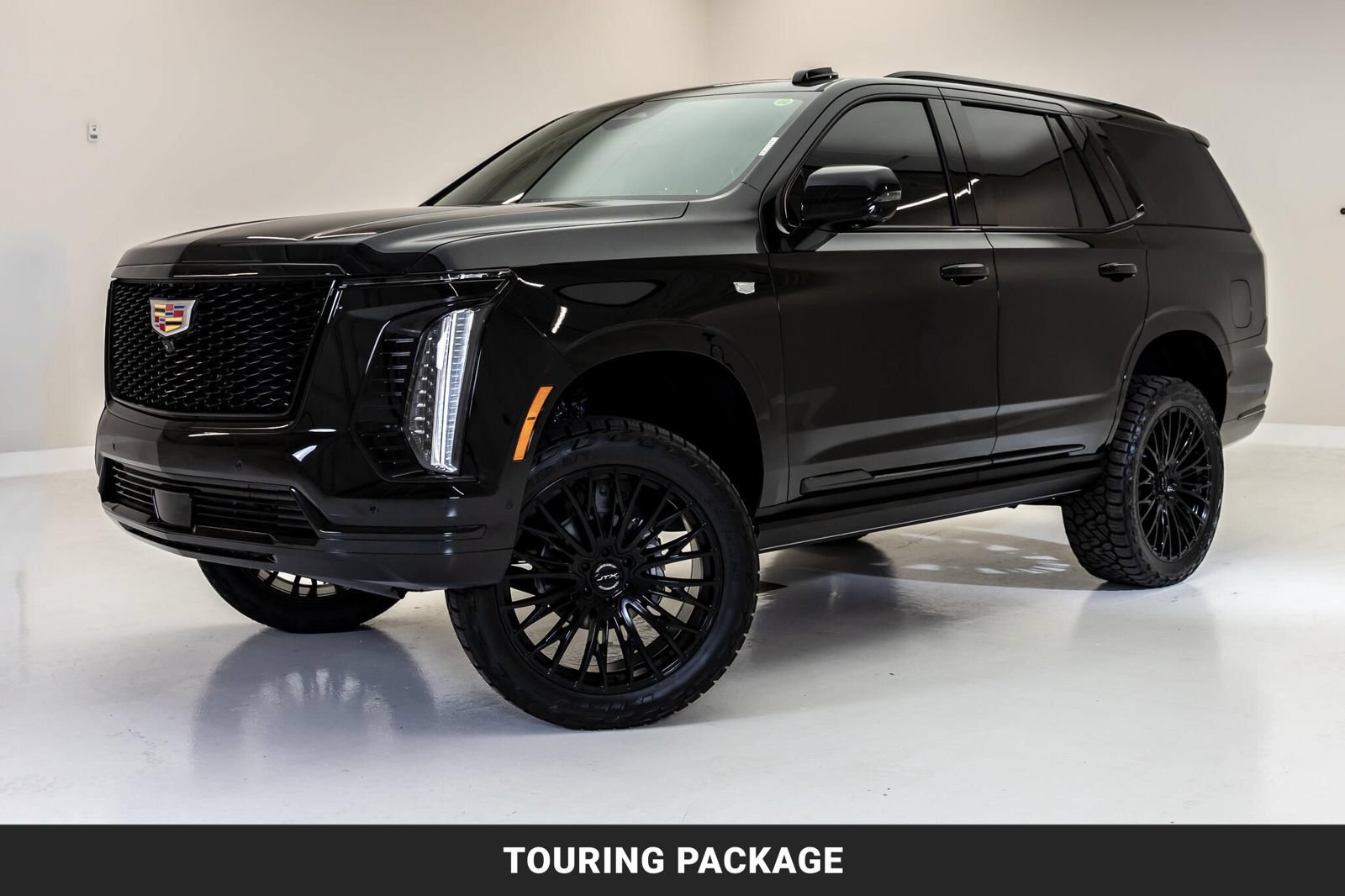 Used 2026 Cadillac Escalade Sport w/ Touring Package AWD/4WD image 4