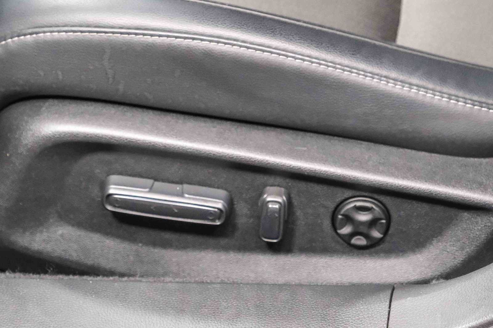 Used 2018 Honda Accord Sport image 28