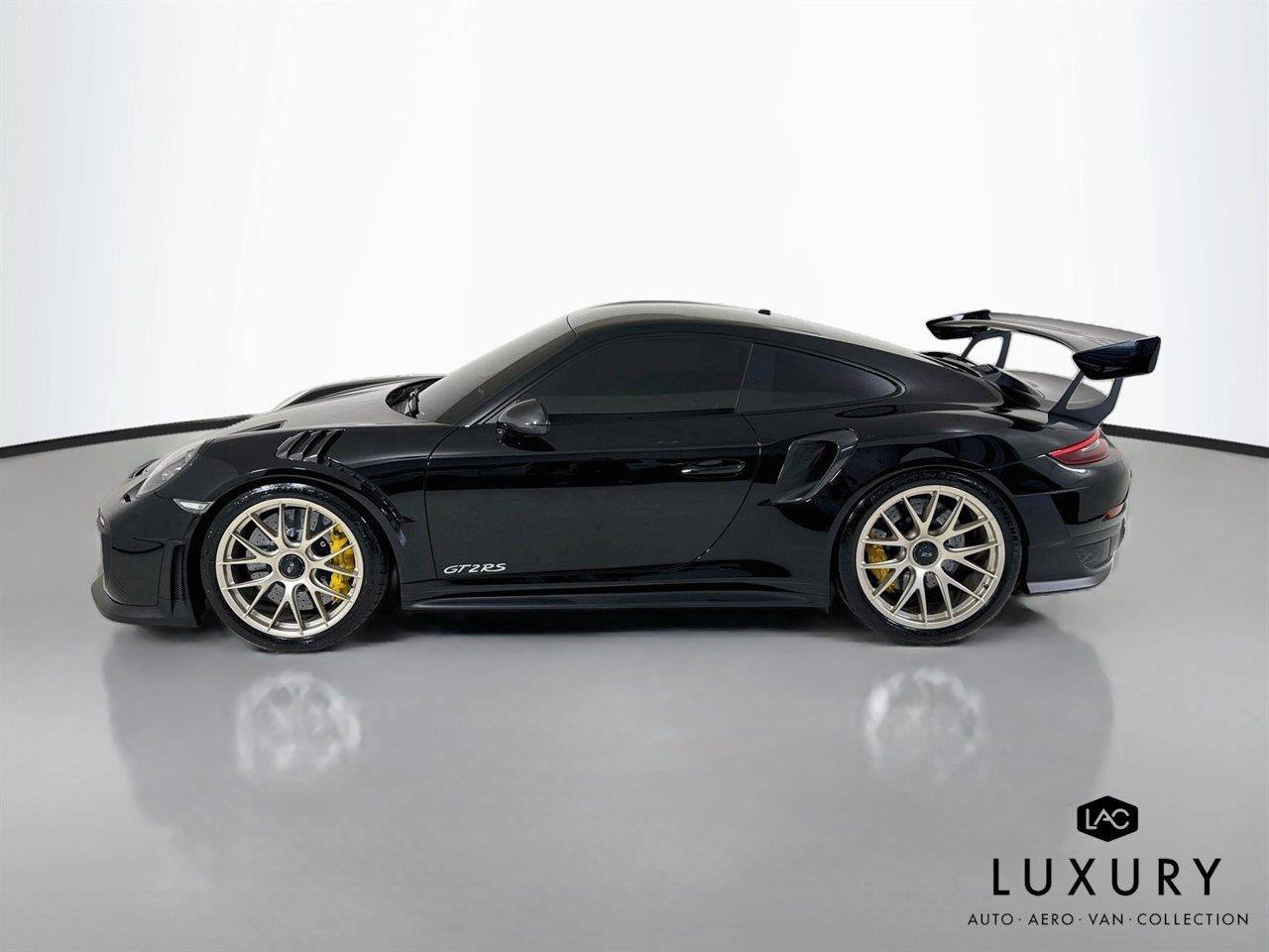 Used 2018 Porsche 911 GT2 RS RWD image 8