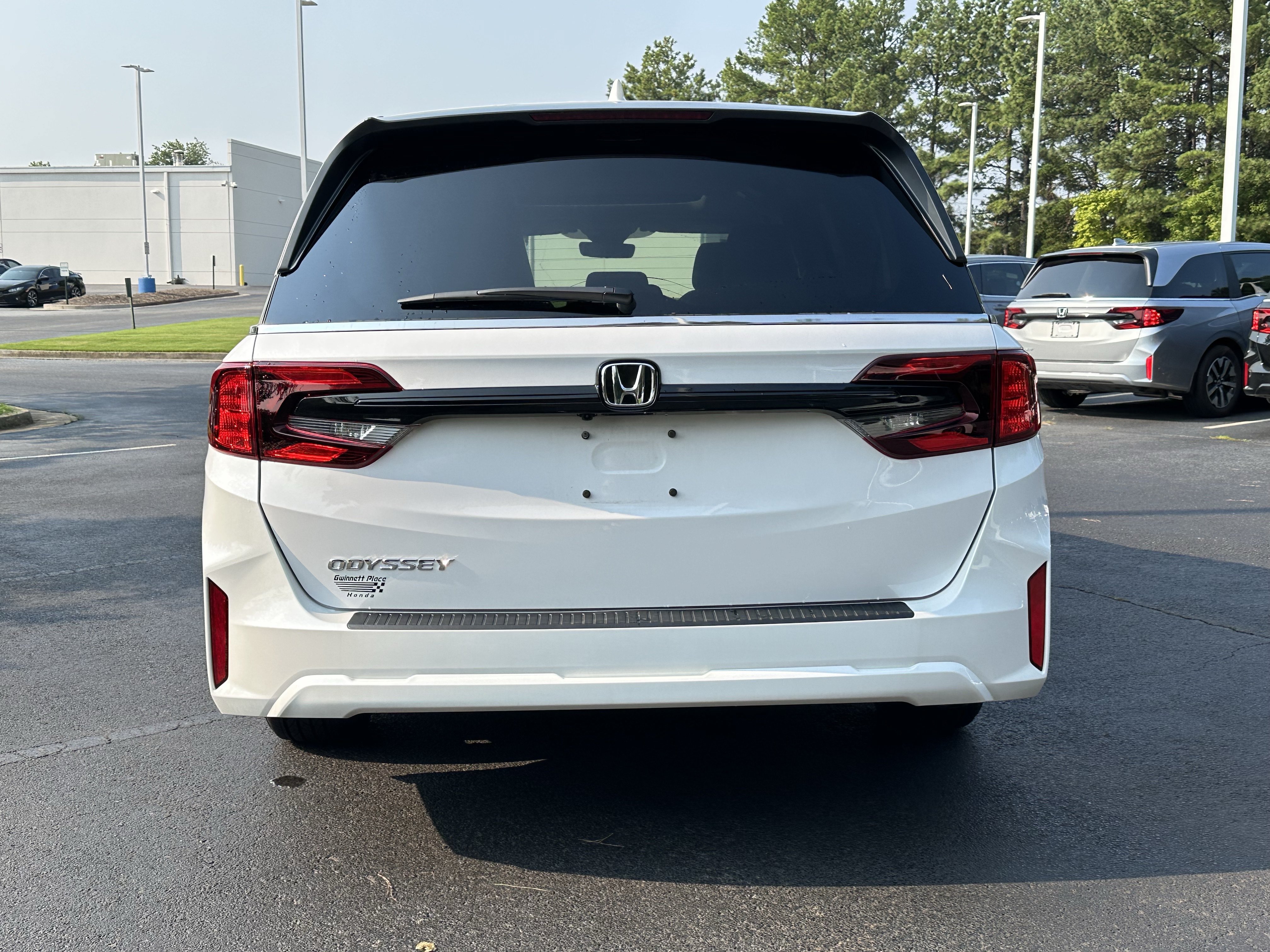 Used 2026 Honda Odyssey EX-L image 13