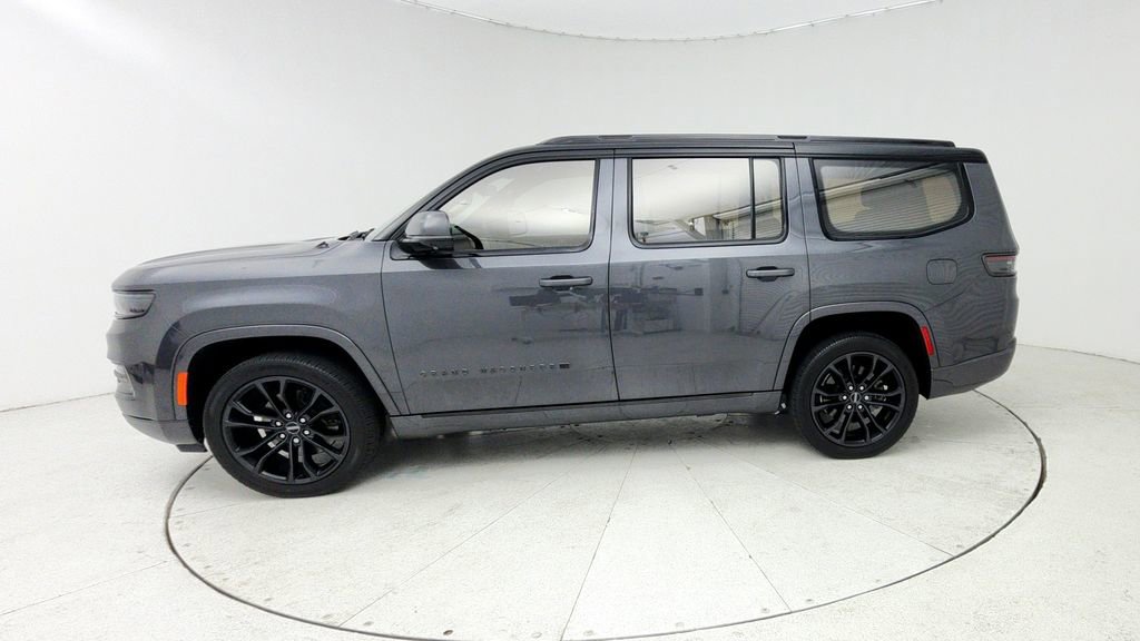 Used 2022 Jeep Grand Wagoneer Series II image 5