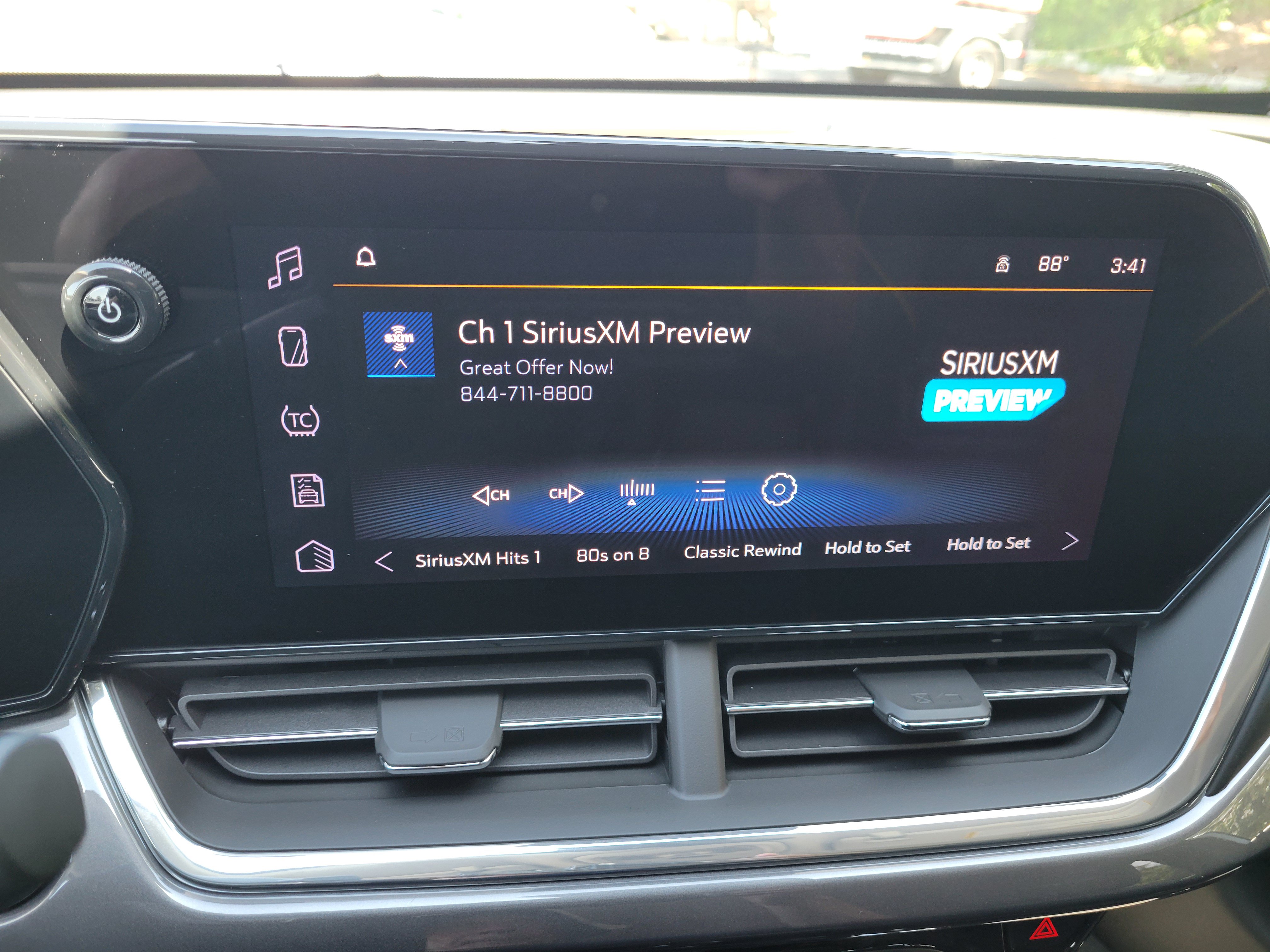 New 2026 Chevrolet Trax ACTIV w/ Driver Confidence Package FWD image 16