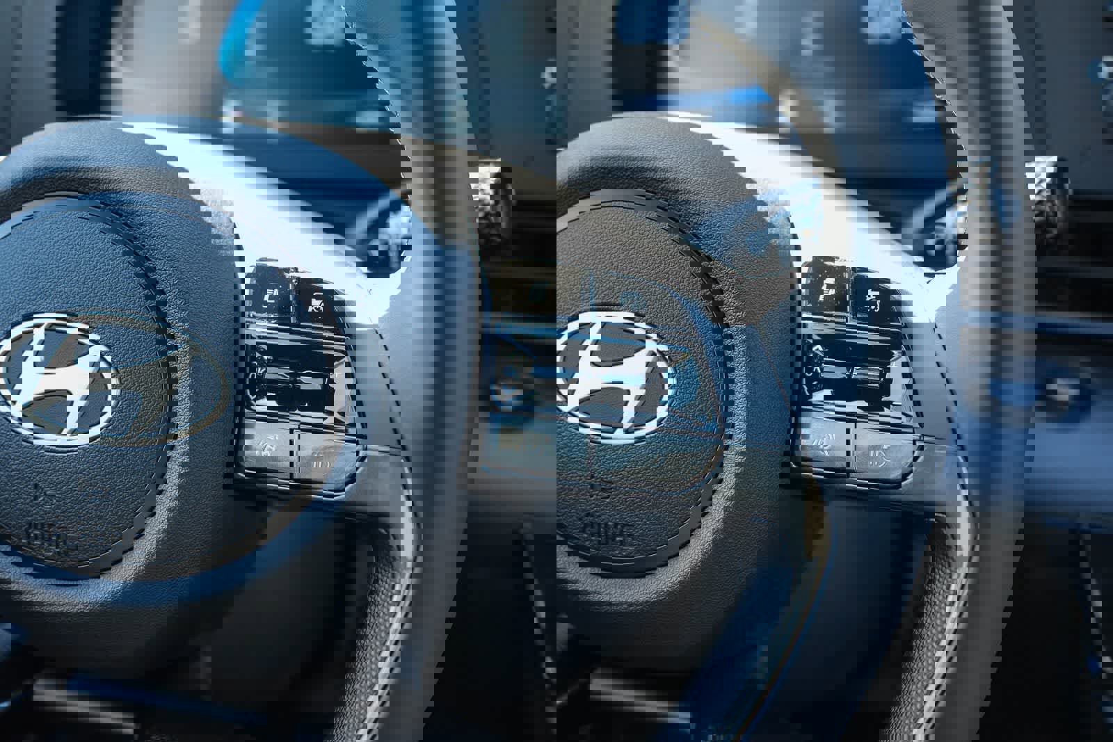 New 2025 Hyundai Elantra Sport image 19