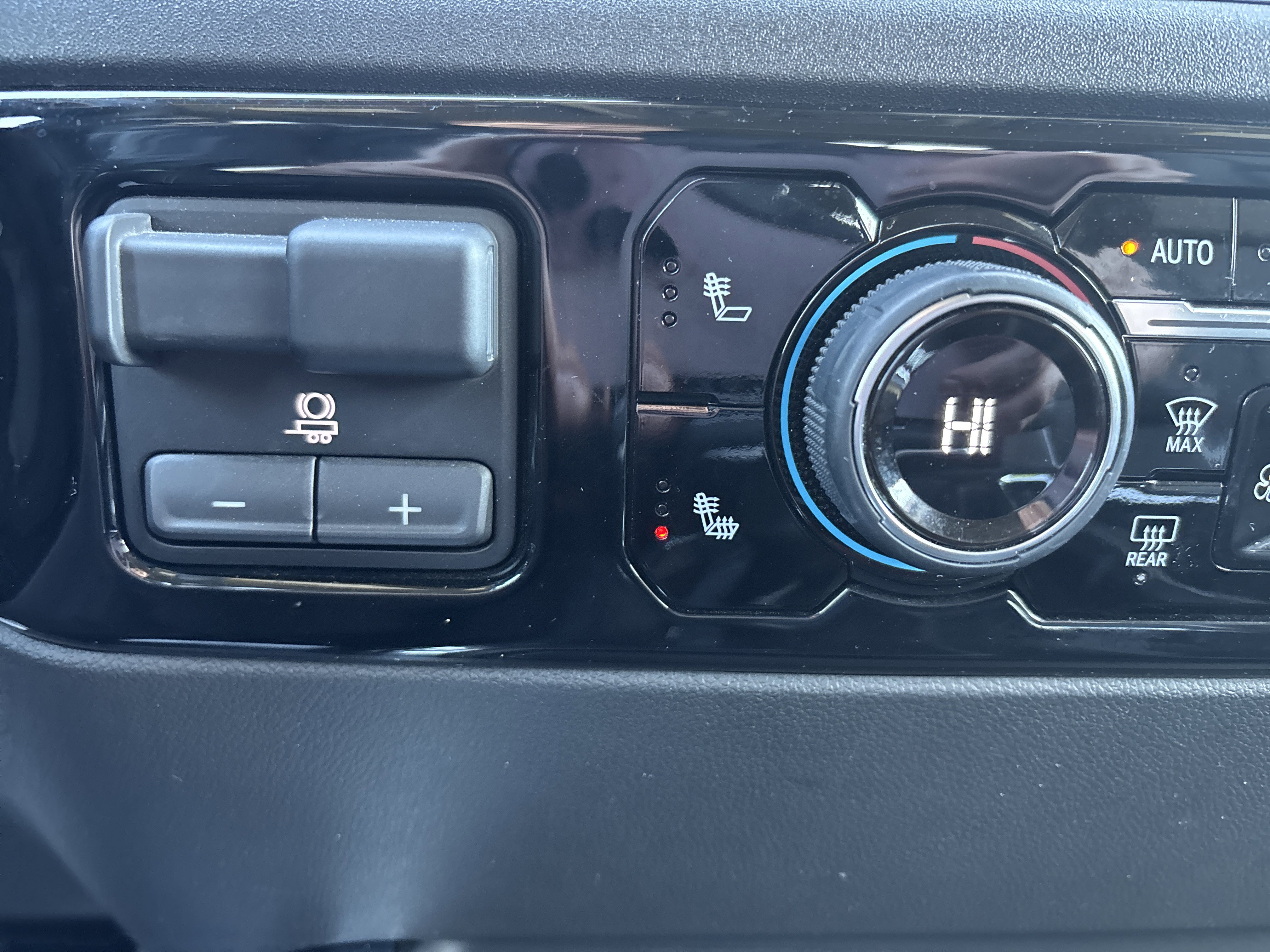 Used 2024 Chevrolet Silverado 1500 RST w/ RST All Star Premium Package image 28