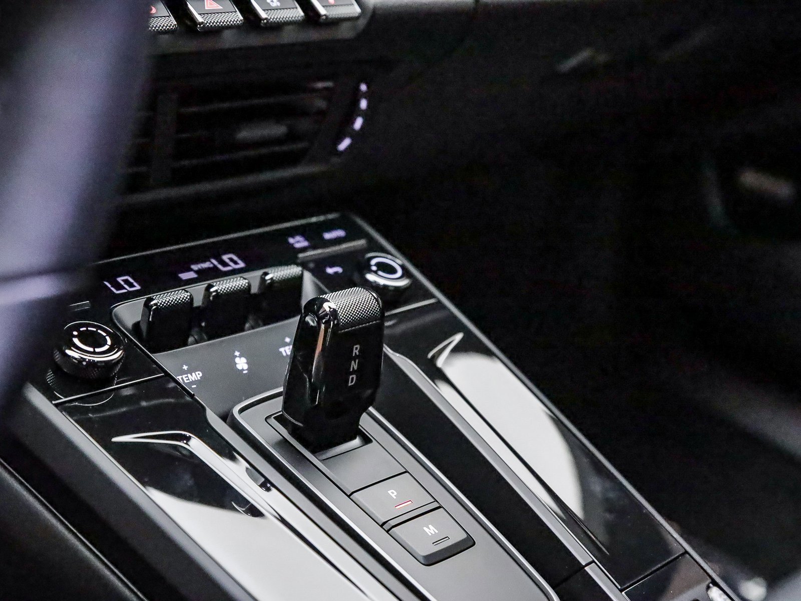 Certified 2025 Porsche 911 Carrera T image 24