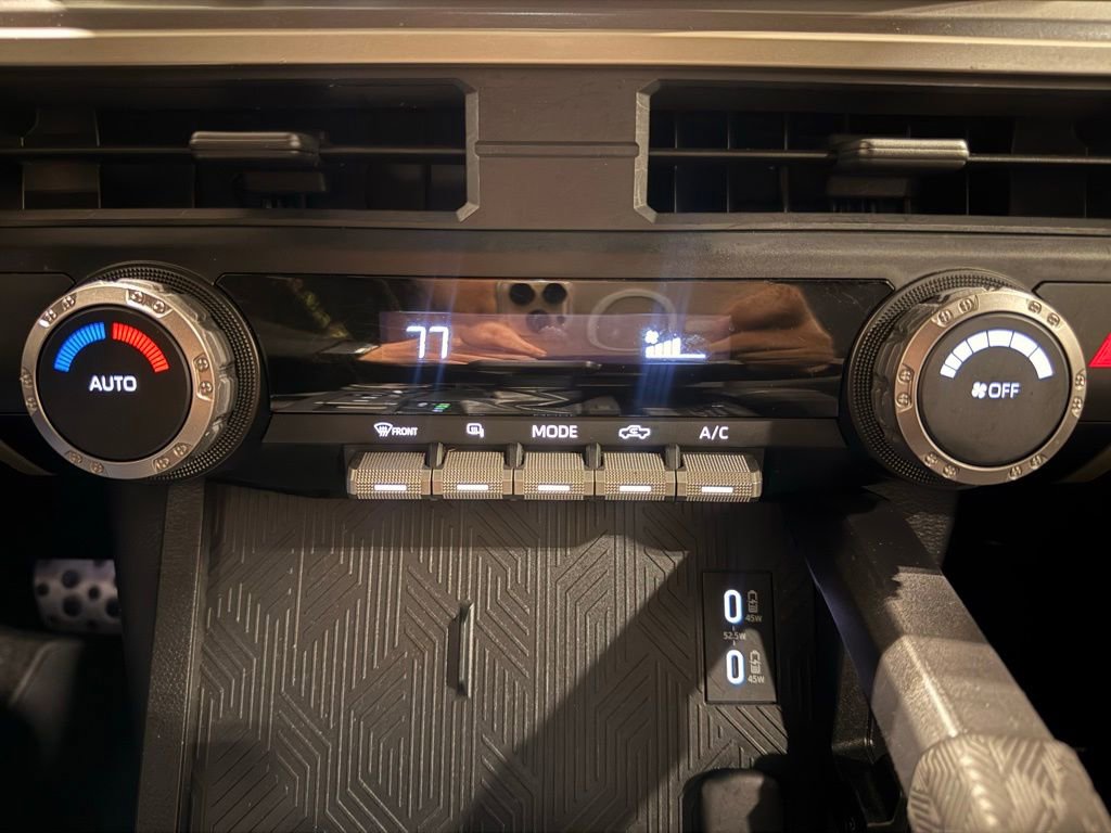 Used 2024 Toyota Tacoma TRD Sport image 23