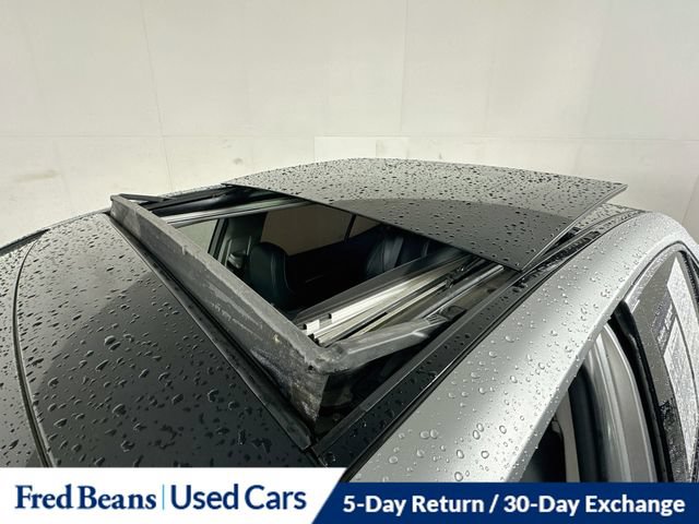 Used 2019 Toyota Camry XSE FWD image 29