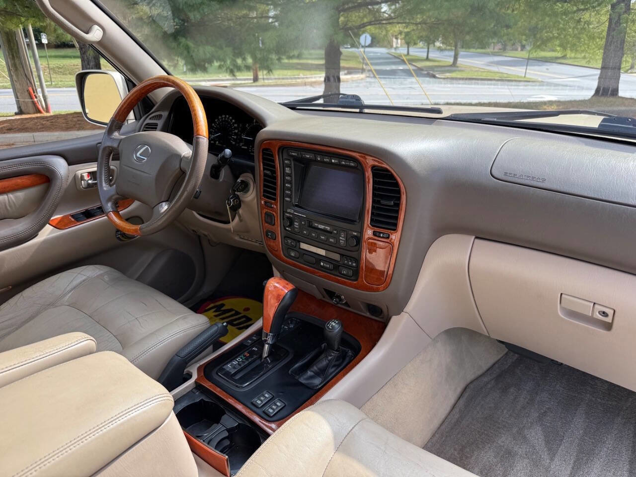 Used 2001 Lexus LX 470 4WD image 69