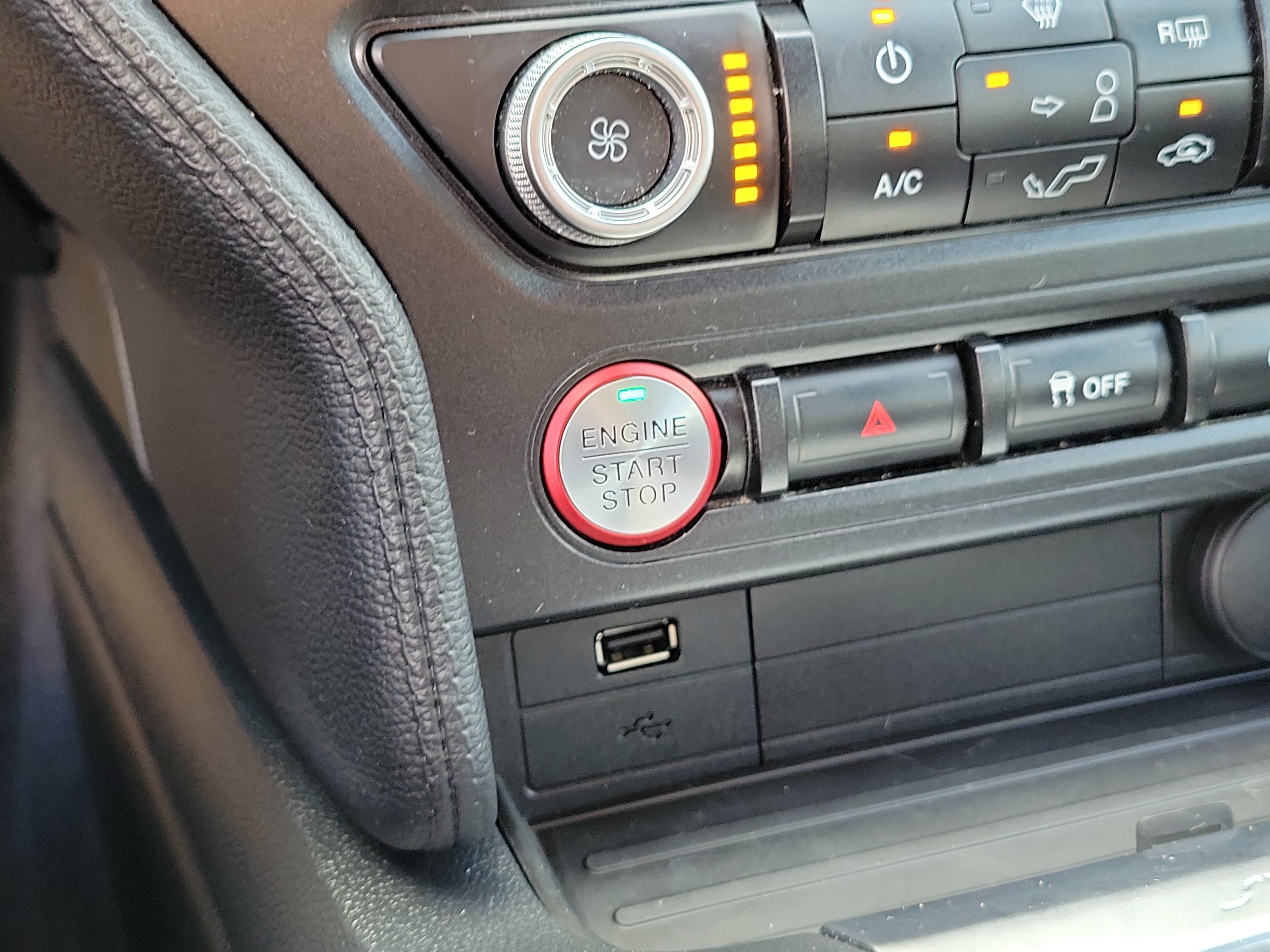 Used 2023 Ford Mustang GT RWD image 25
