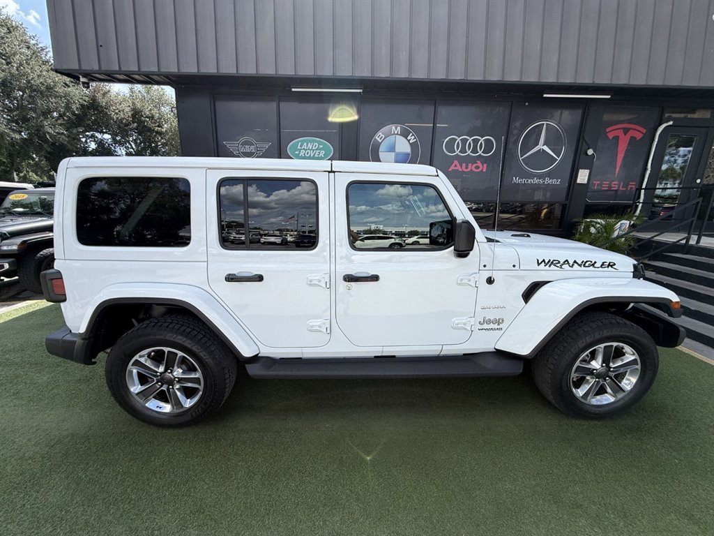 Used 2021 Jeep Wrangler Unlimited Sahara w/ Uconnect 4C Nav & Sound Group AWD/4WD image 8