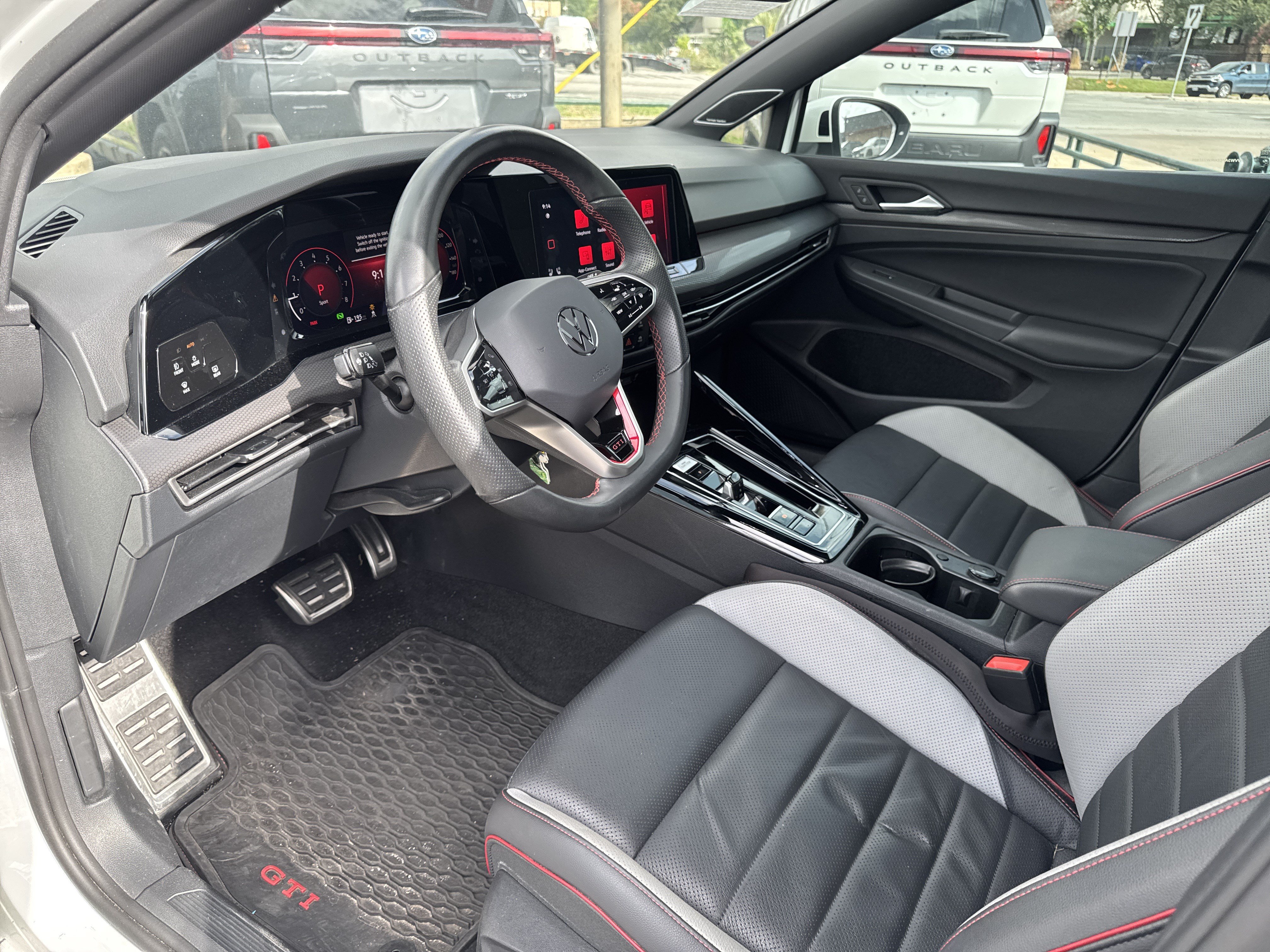 Used 2024 Volkswagen GTI SE FWD image 24