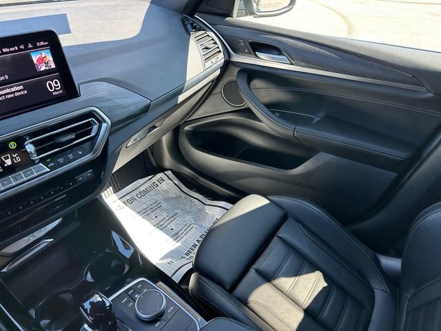 Used 2023 BMW X4 xDrive30i w/ Premium Package image 29