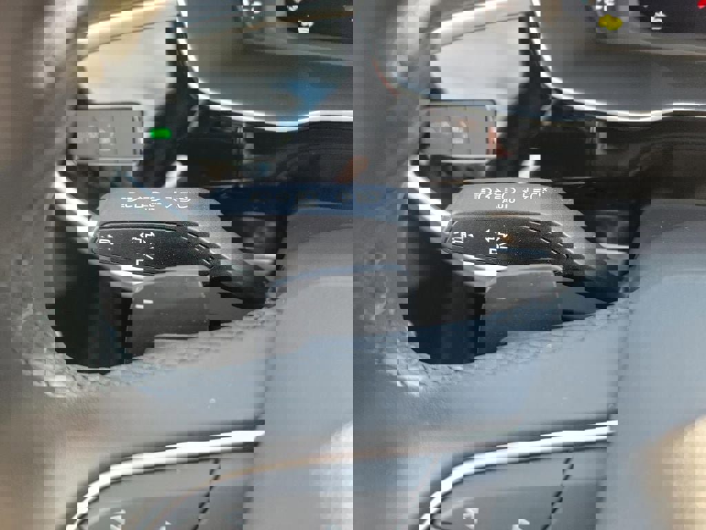 Used 2025 Audi Q3 2.0T Premium image 21