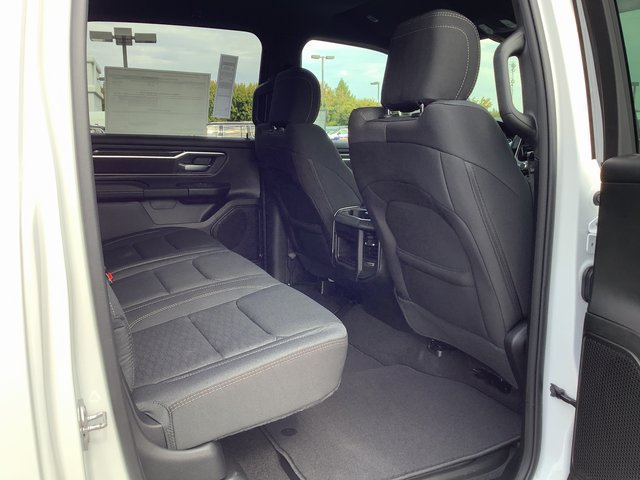 New 2026 RAM 1500 Big Horn AWD/4WD image 34
