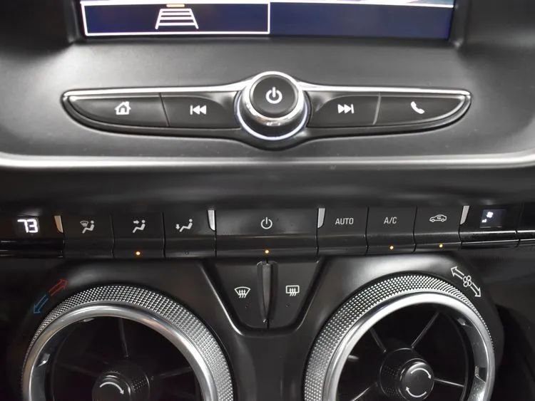 Used 2023 Chevrolet Camaro LT RWD image 23