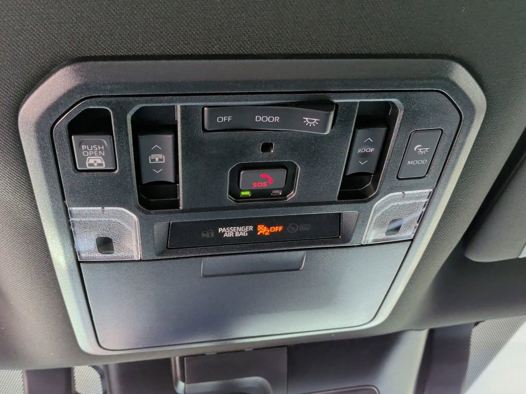 Used 2026 Toyota Tundra Platinum w/ TRD Off-Road Package image 23