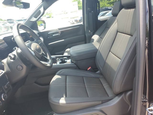 New 2026 Chevrolet Tahoe High Country w/ LPO, Illumination Package AWD/4WD image 16