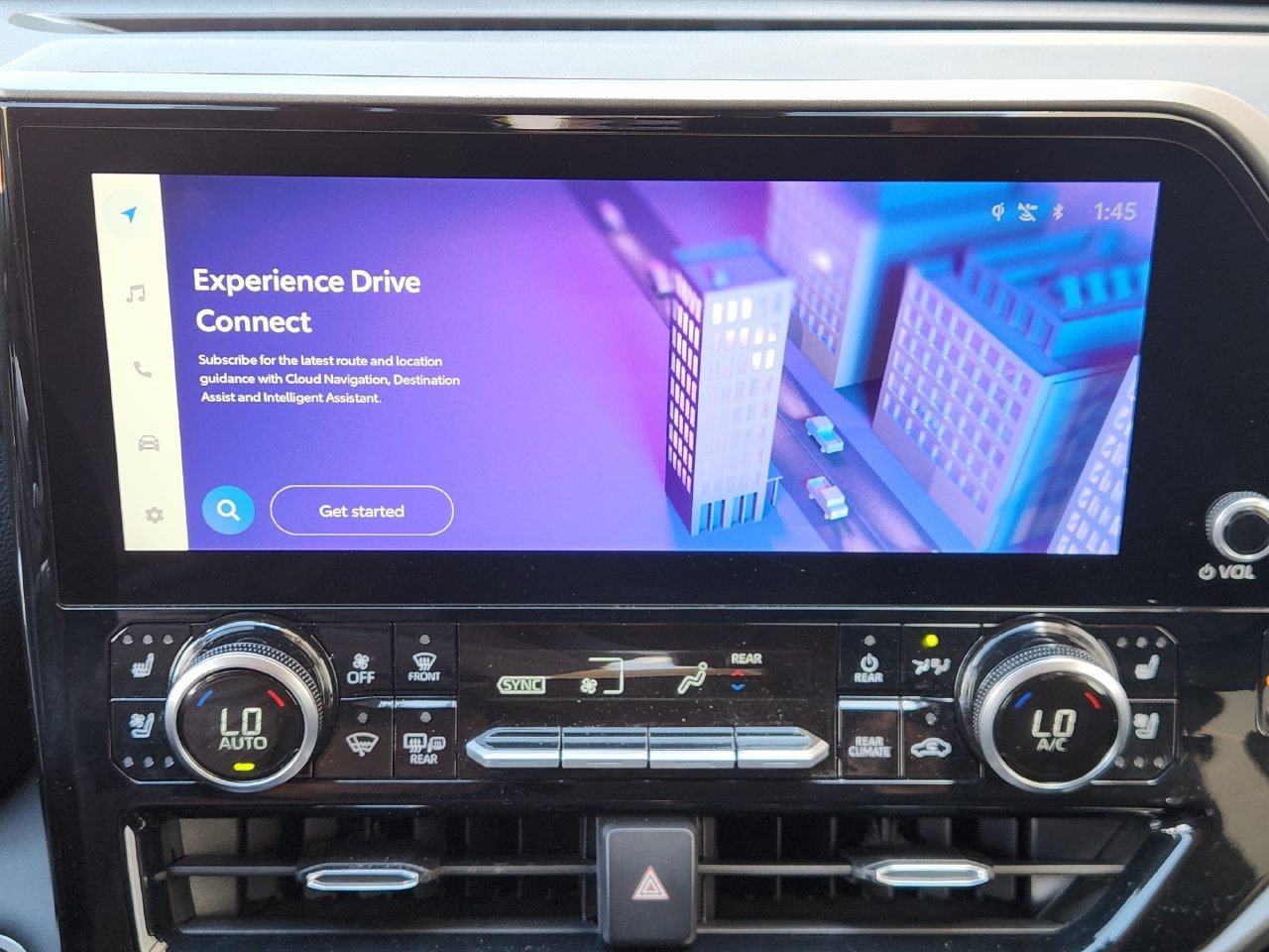 Used 2024 Toyota Highlander Limited FWD image 12