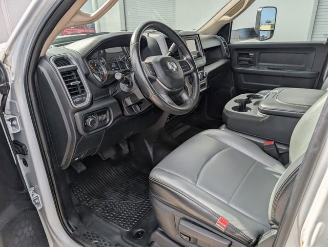 Used 2020 RAM 4500 Tradesman w/ Chrome Appearance Group image 11