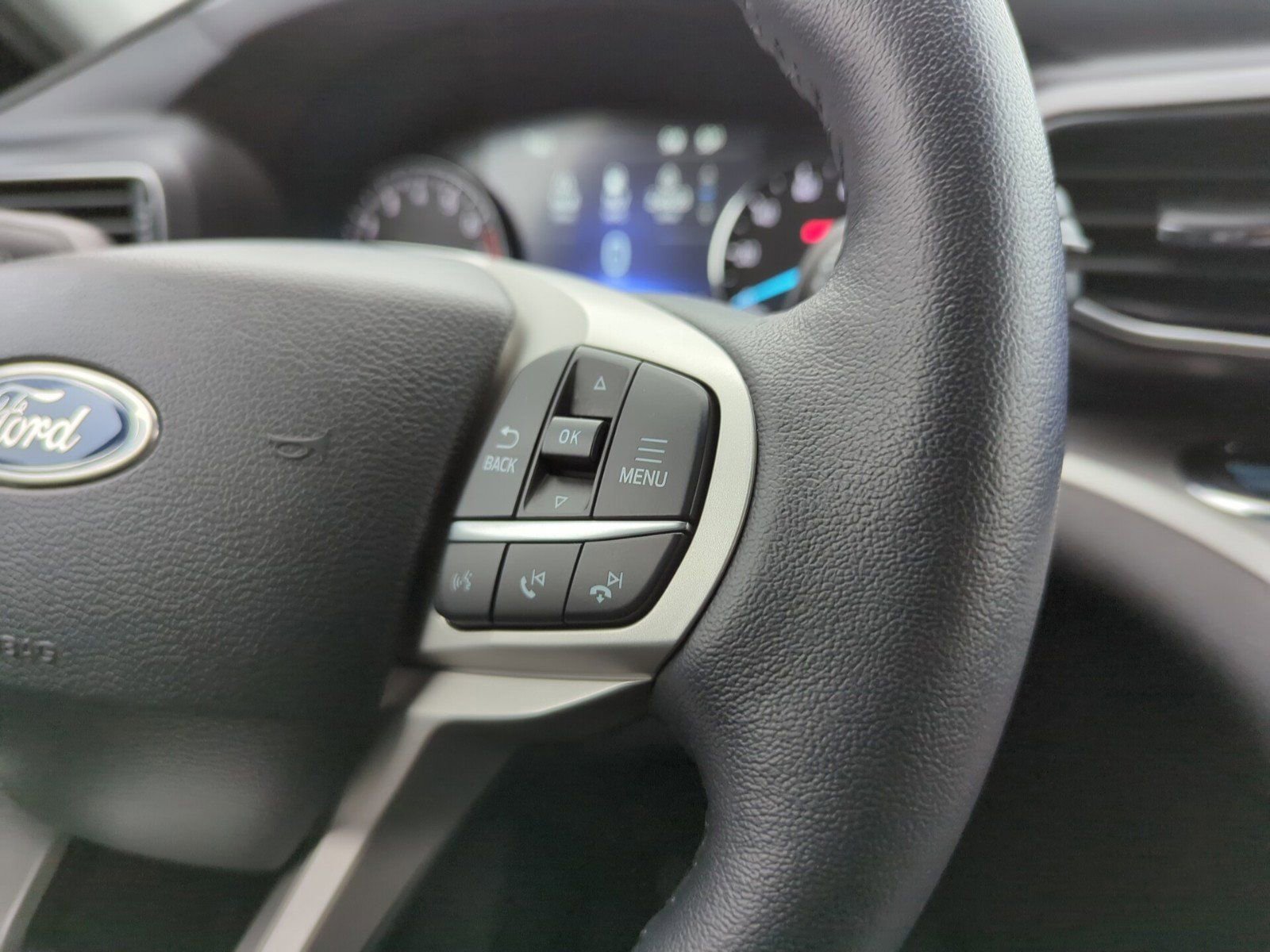 Used 2023 Ford Explorer XLT w/ Equipment Group 202A image 19