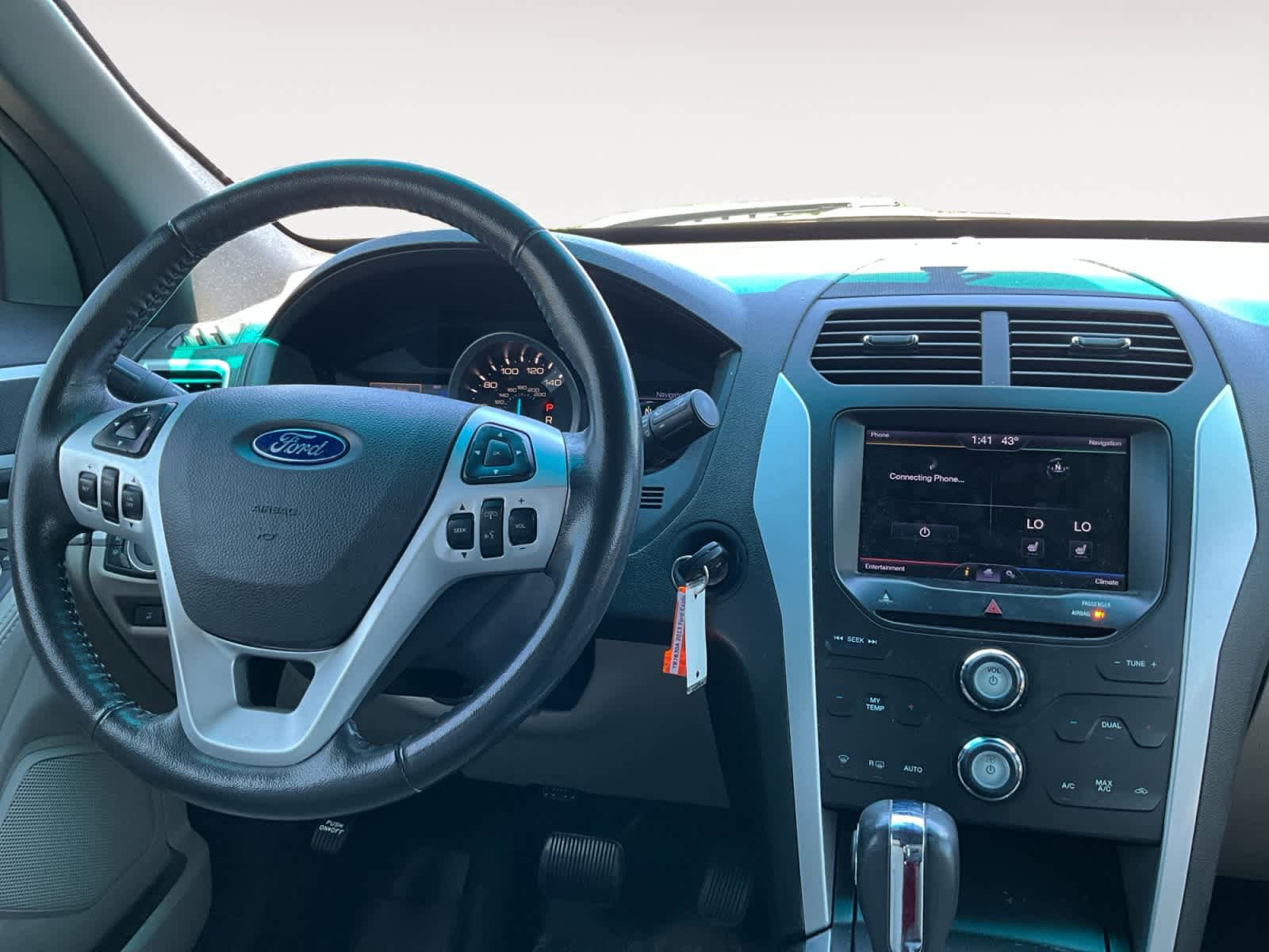 Used 2013 Ford Explorer XLT AWD/4WD image 12