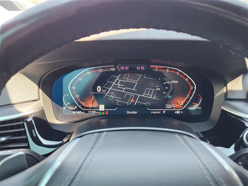 Used 2022 BMW 540i xDrive w/ Premium Package image 16