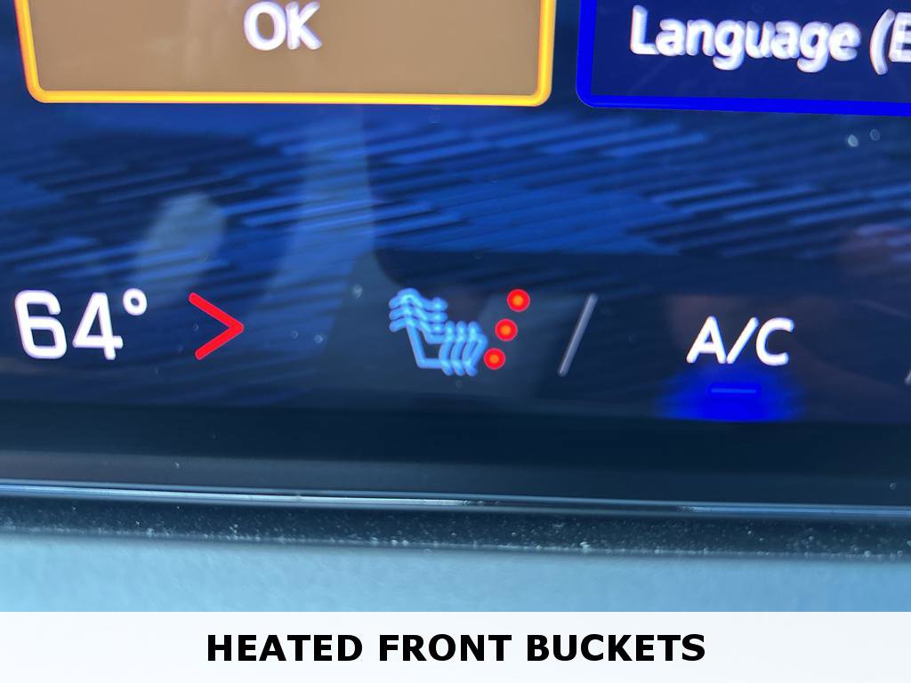 Used 2024 Chevrolet Traverse LT image 33