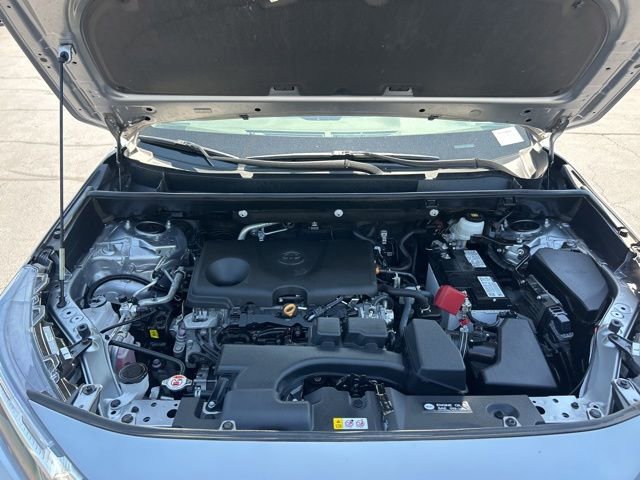 Used 2023 Toyota RAV4 XLE FWD image 15