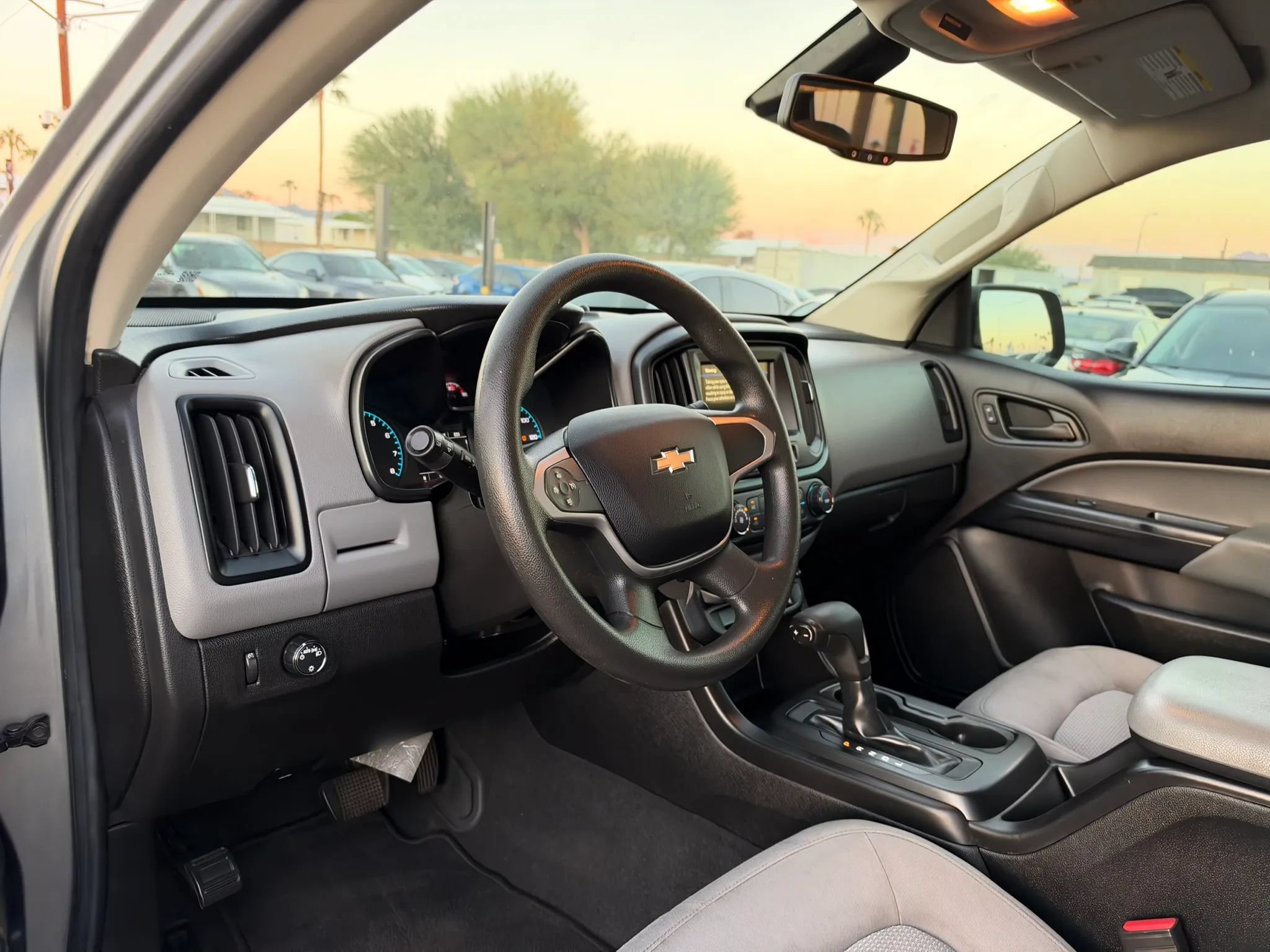 Used 2019 Chevrolet Colorado W/T w/ WT Convenience Package RWD image 15