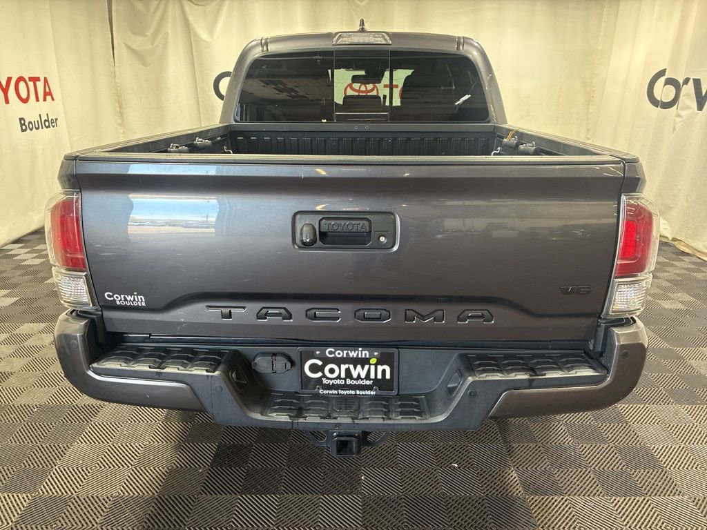 Used 2022 Toyota Tacoma TRD Sport w/ Technology Package image 7