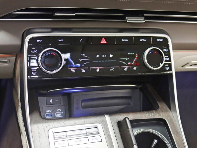 Used 2021 Genesis GV80 3.5T w/ Prestige Package 07 image 26
