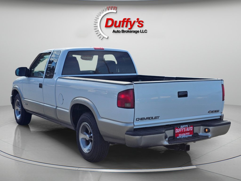 Used 1999 Chevrolet S10 Pickup LS w/ Preferred Equipment Group image 12