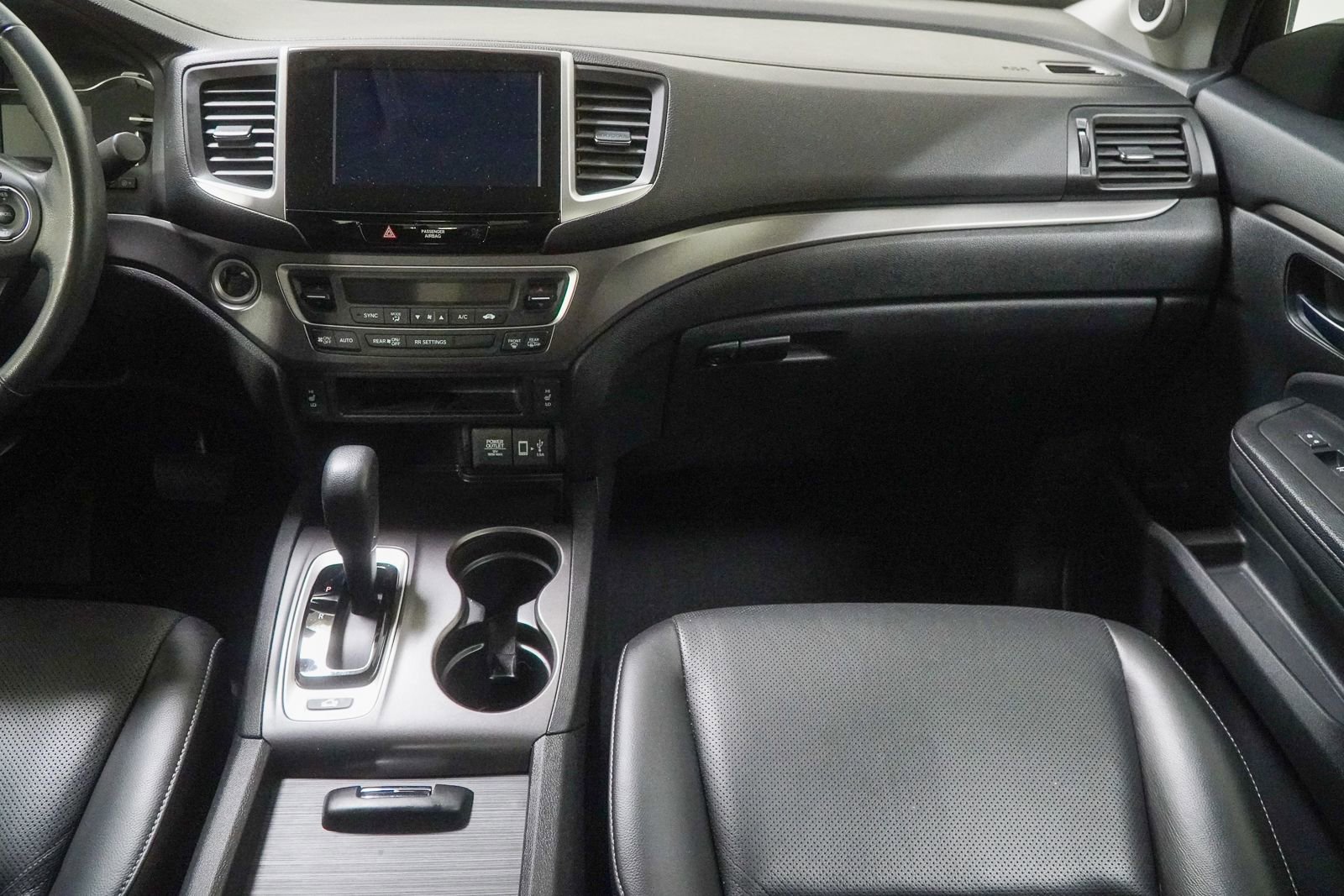Used 2018 Honda Ridgeline RTL-T image 37