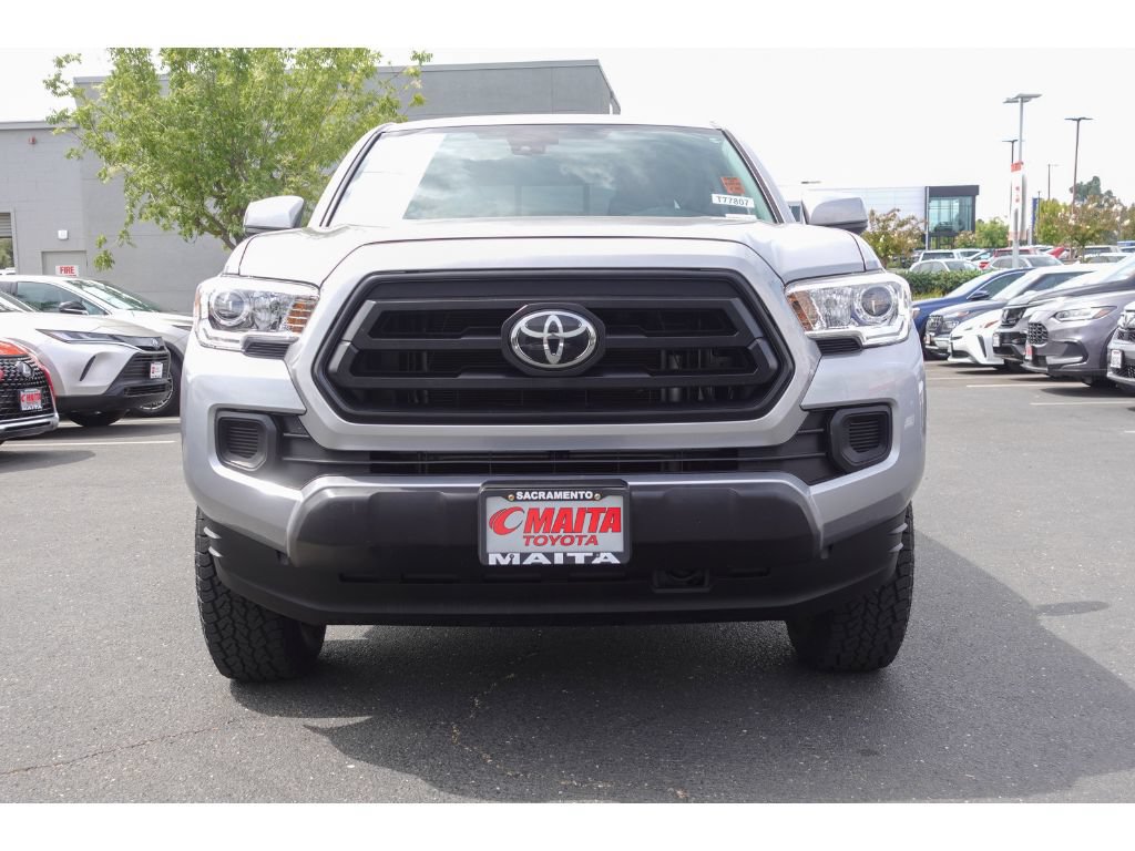 Used 2021 Toyota Tacoma SR AWD/4WD image 8