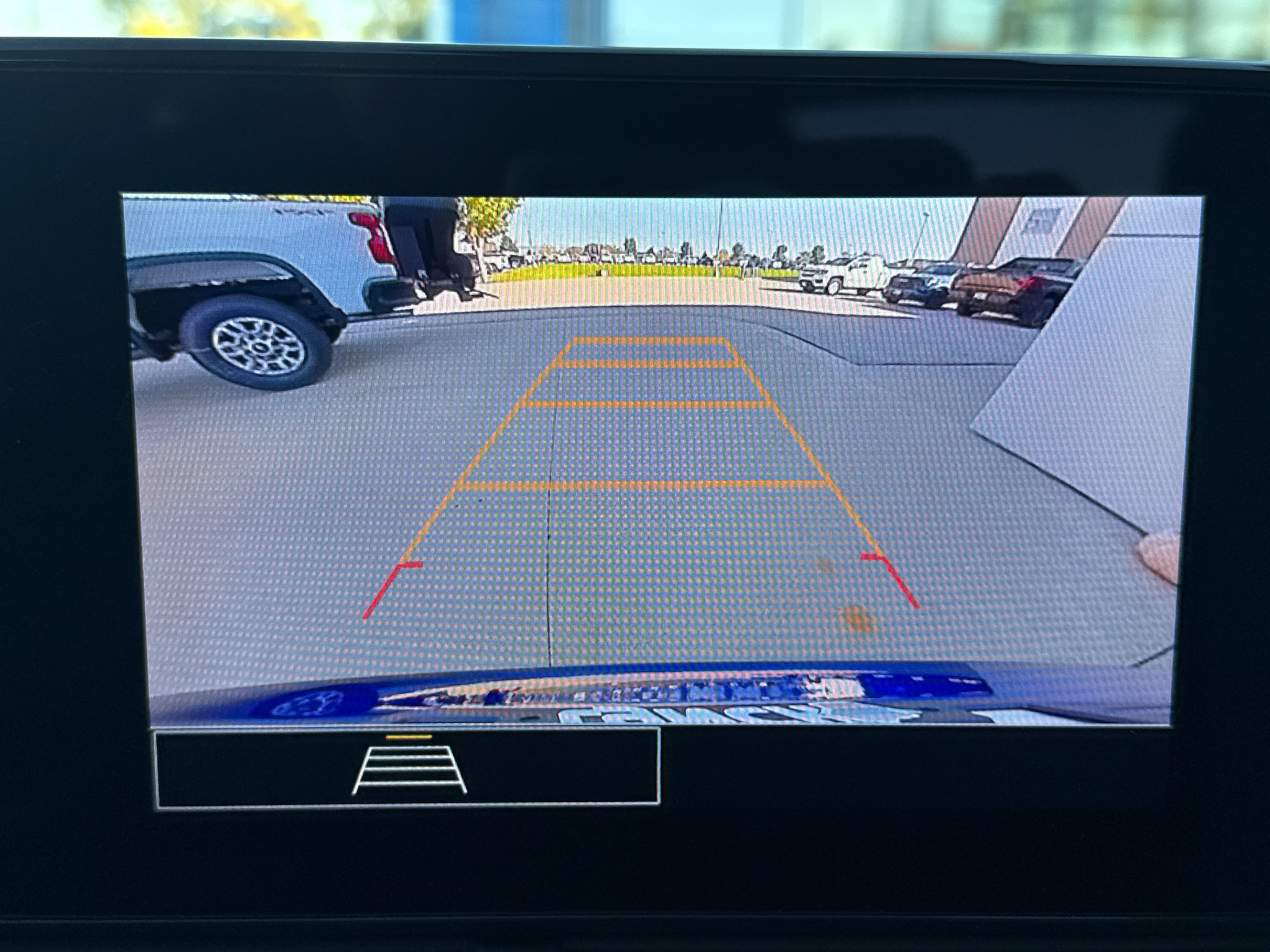 Used 2024 Chevrolet Trax LS w/ LS Convenience Package FWD image 23