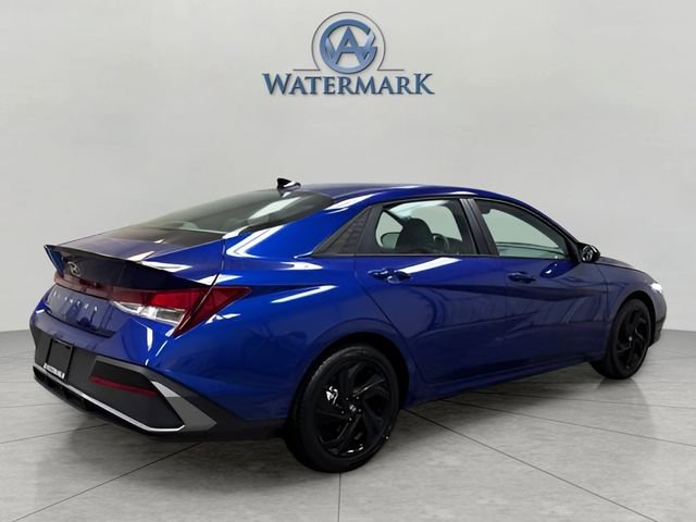 New 2026 Hyundai Elantra Sport w/ Cargo Package image 5