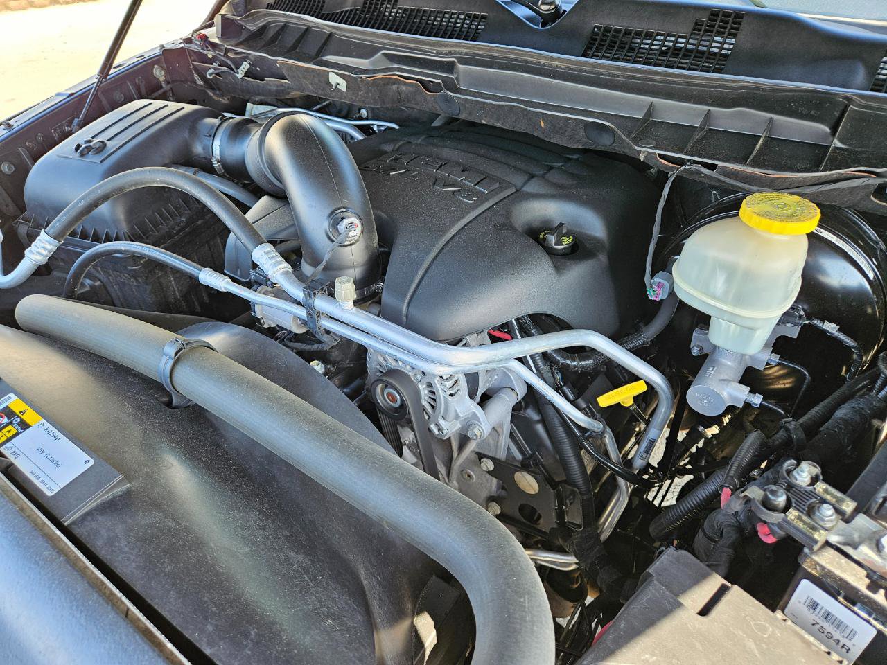 Used 2017 RAM 1500 Laramie image 24