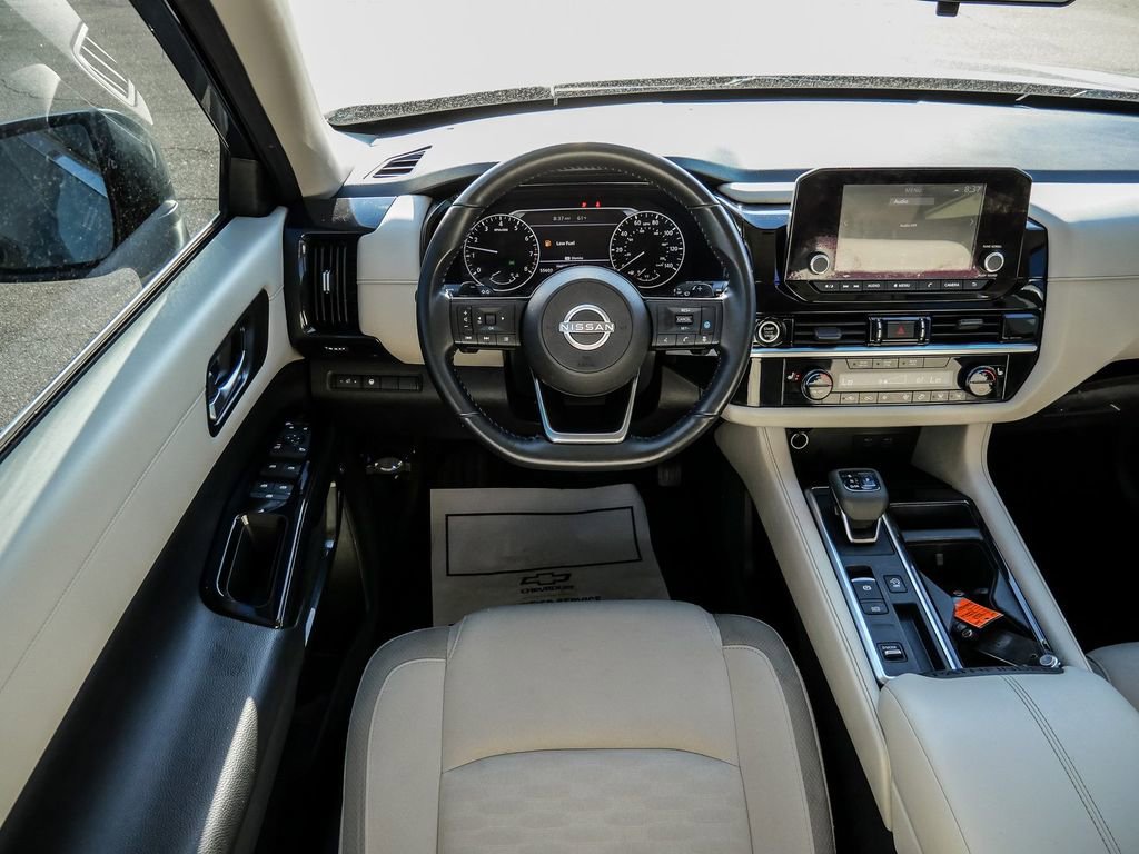 Used 2022 Nissan Pathfinder SV FWD image 26