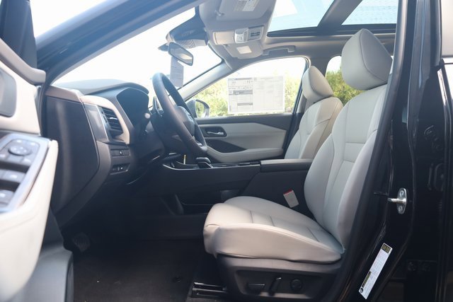 New 2026 Nissan Rogue SV image 11