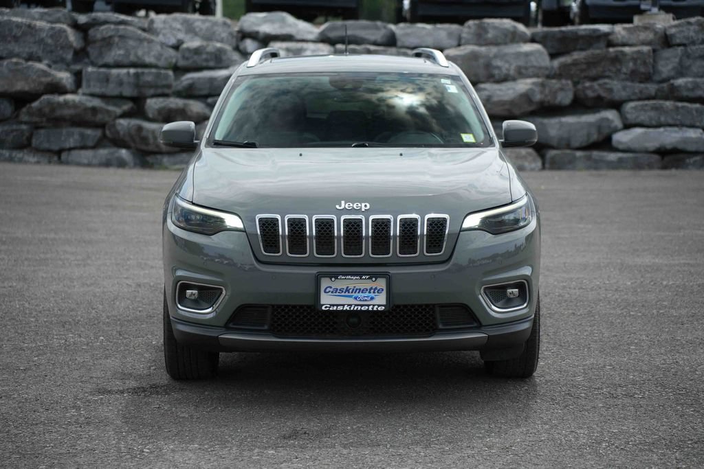 Used 2021 Jeep Cherokee Limited AWD/4WD image 2