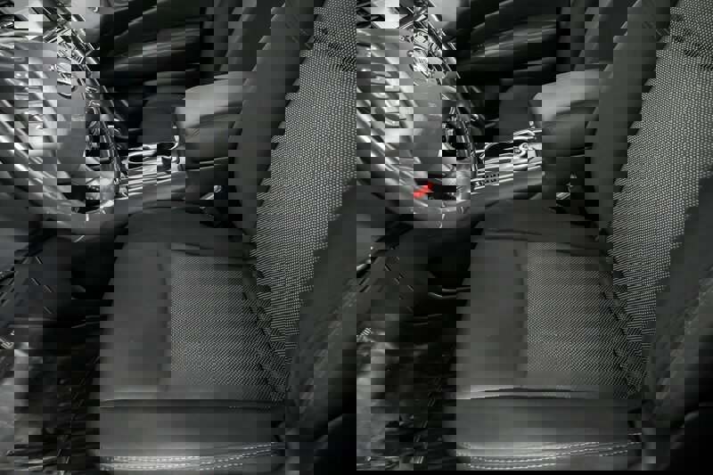 Used 2019 Nissan Pathfinder SV image 19