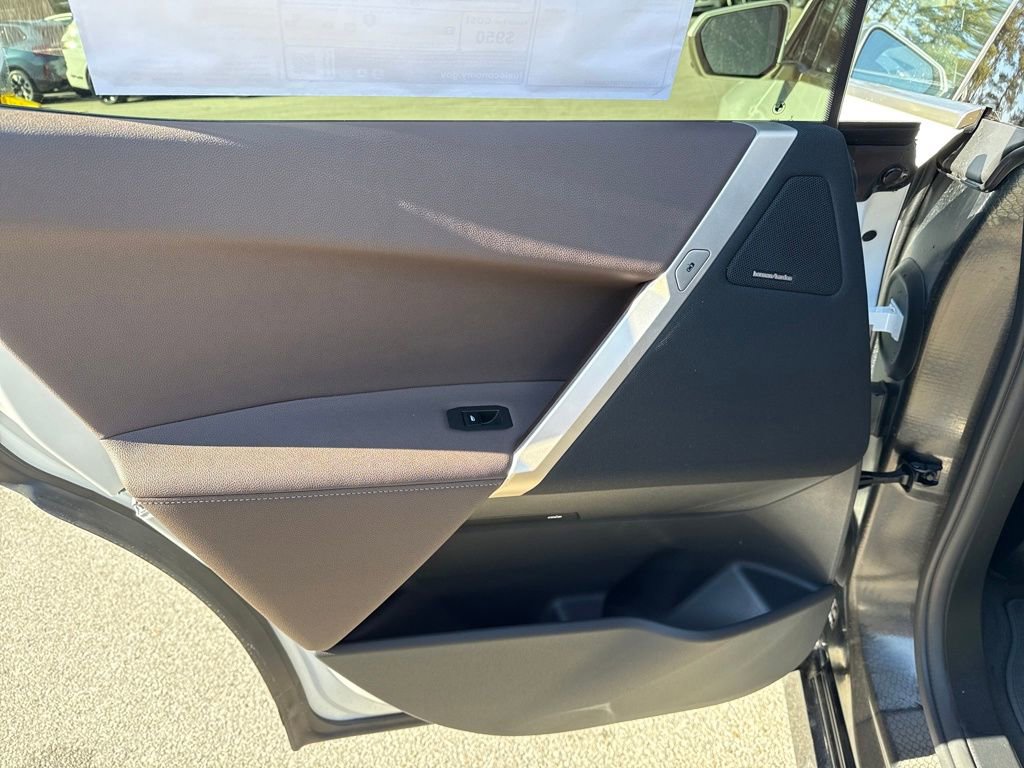 New 2026 BMW iX xDrive45 w/ Premium Package image 24