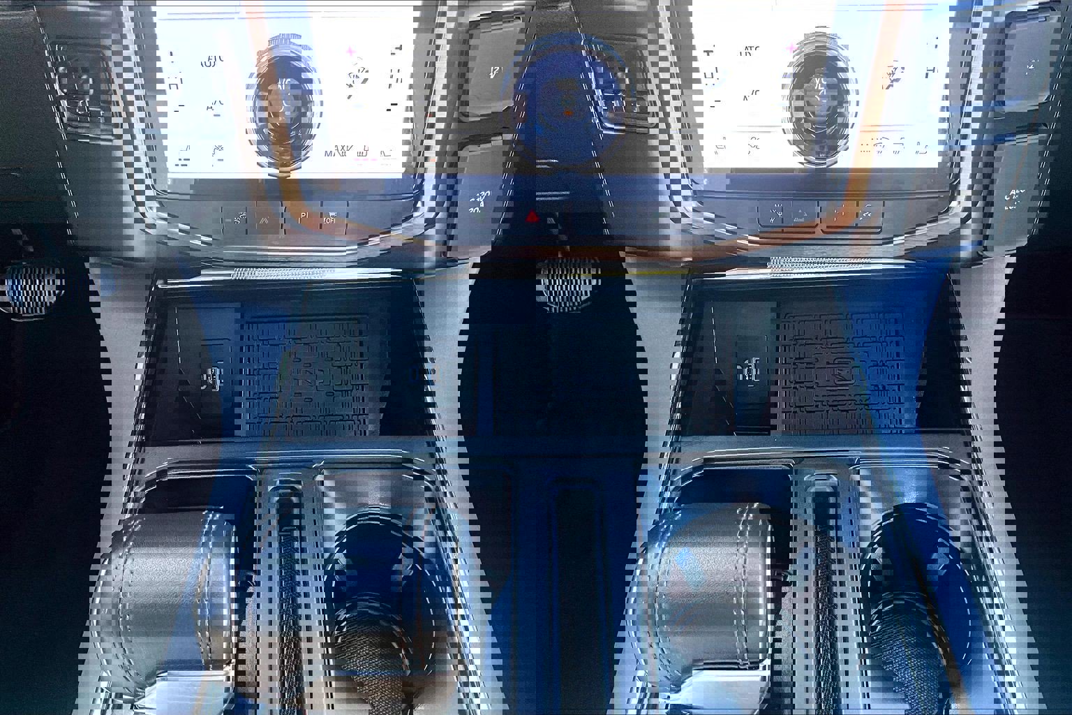 Certified 2023 Ford F150 Lightning Lariat w/ Equipment Group 511A High image 24