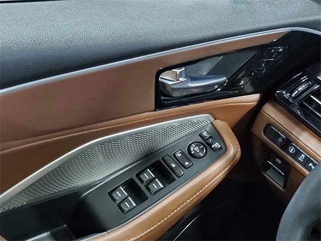 Certified 2023 Acura MDX SH-AWD w/ Technology Package image 20