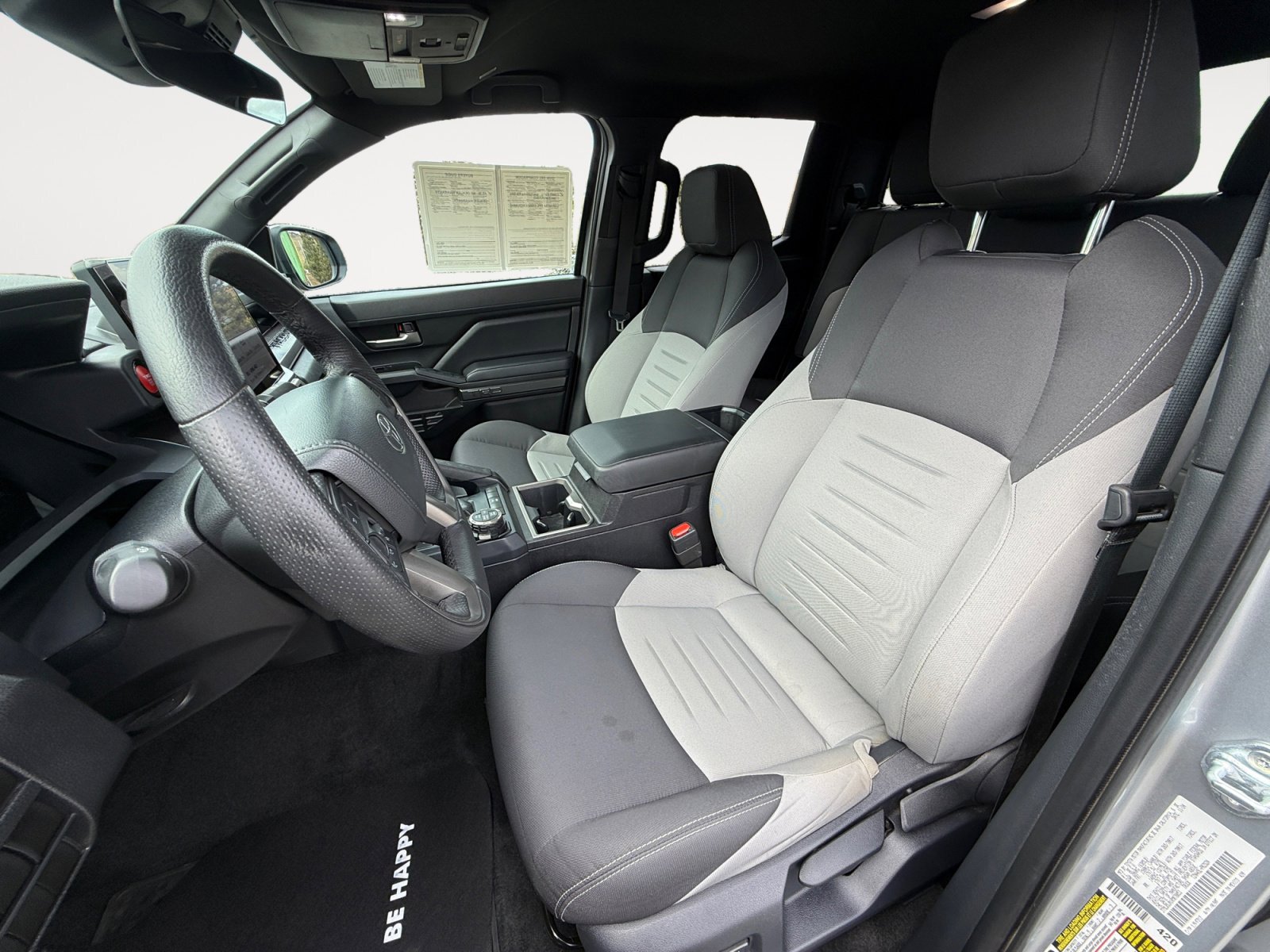 Used 2024 Toyota Tacoma TRD Off-Road image 10