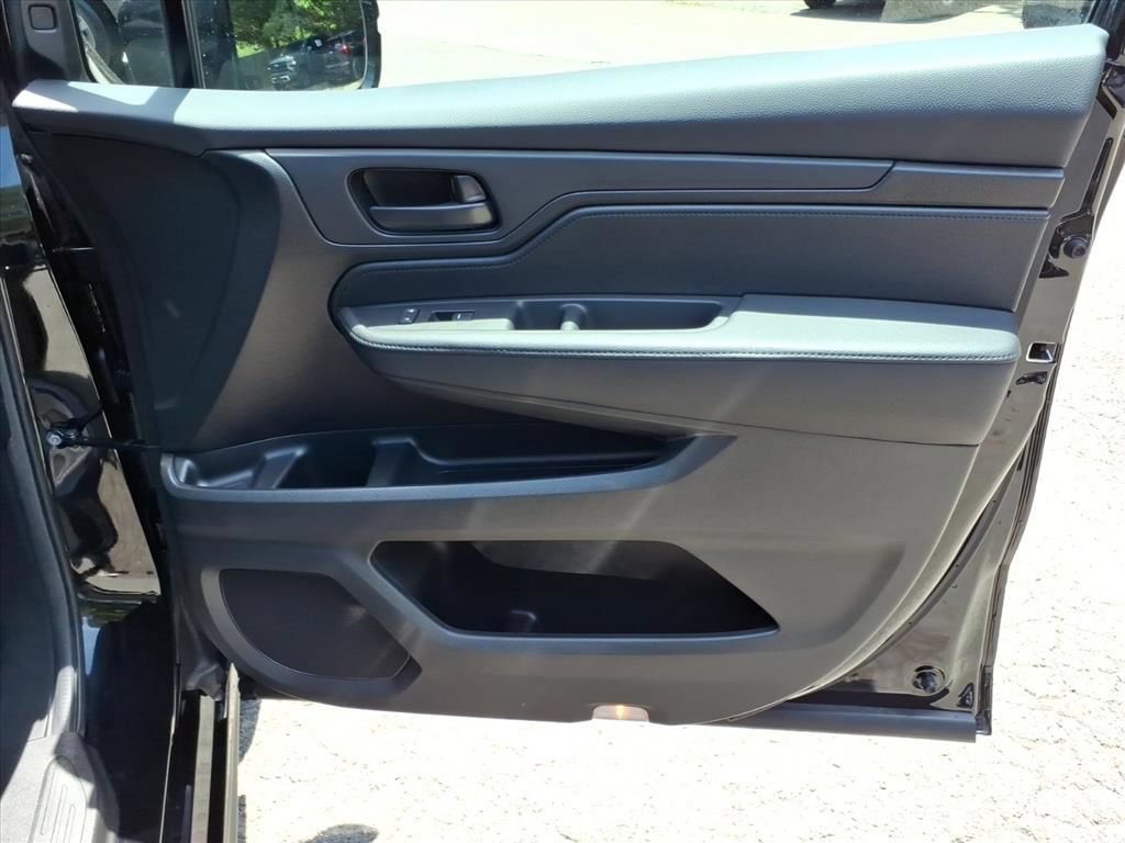 Used 2025 Honda Odyssey Sport-L image 28